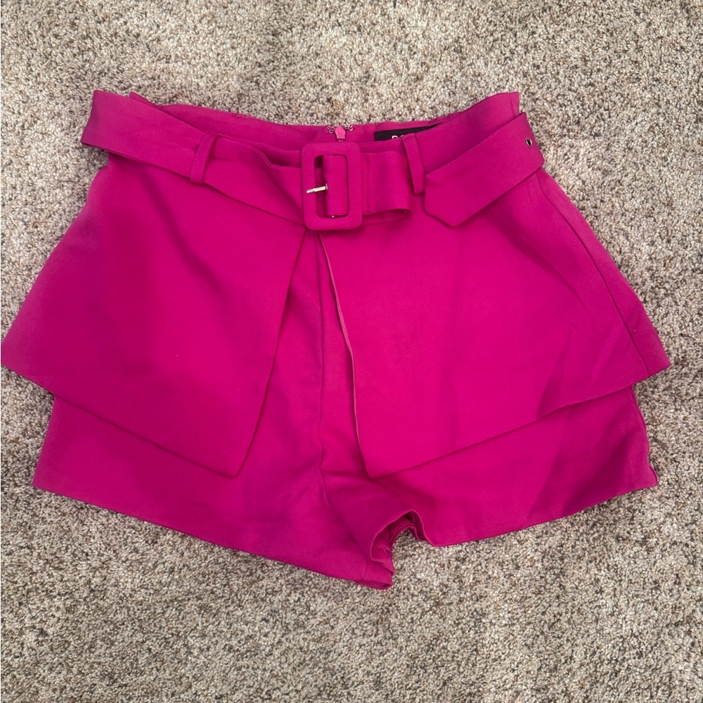 DO+BE Fuchsia Belted Skorts